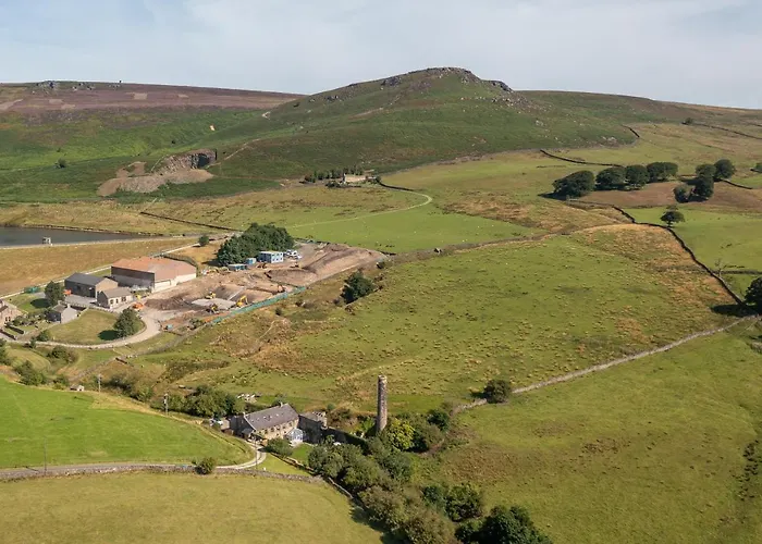 Luxurious 2 Bedroom Holiday Cottage Embsay photo