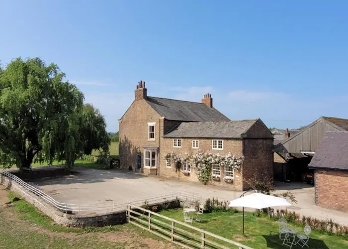 Burton Grange Farmhouse Bed And Breakfast Boroughbridge photo