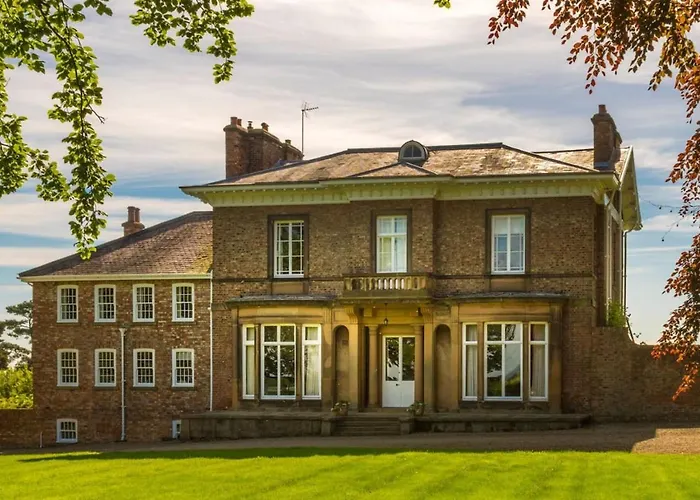 Historic Hall Wing Nr York & Leeds Free Hot Tub Newton Kymeの写真