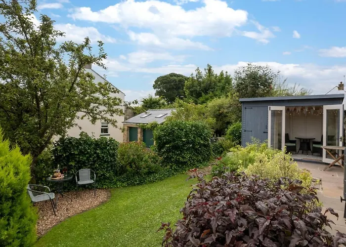 foto di Button Cottage