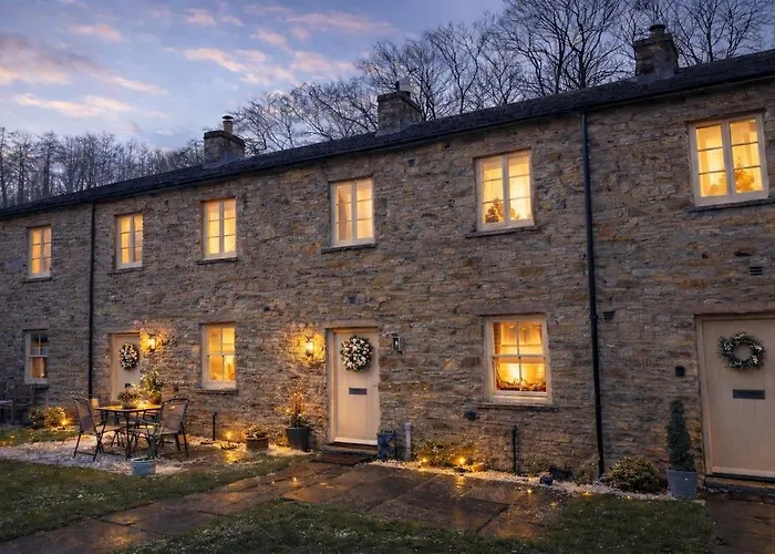 Kingfisher Cottage At Aysgarth Falls photo