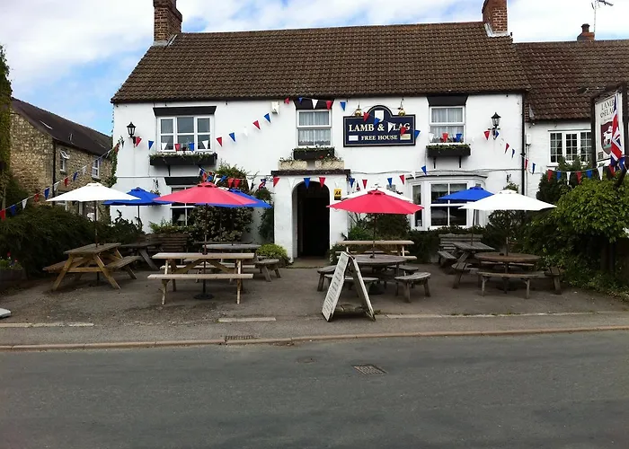 Lamb & Flag Inn photo