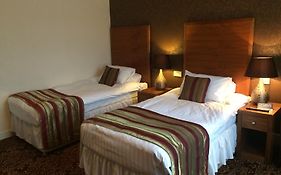 The Three Tuns Hotel Wetherspoon photos Room
