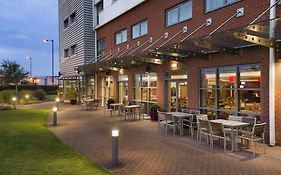 Ramada Encore By Wyndham Doncaster Airport photos Exterior